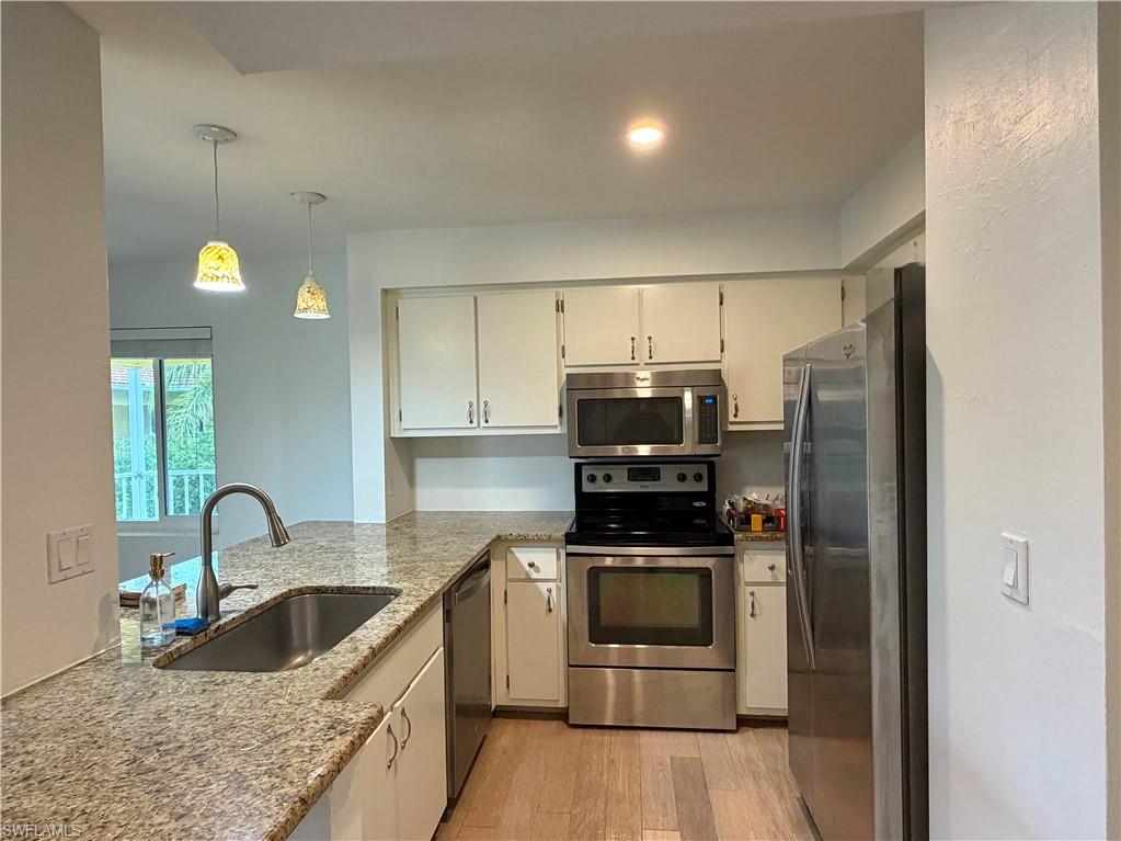 1001 Foxfire Lane, Unit 301 Naples, FL 34104 - Photo 6 of 16