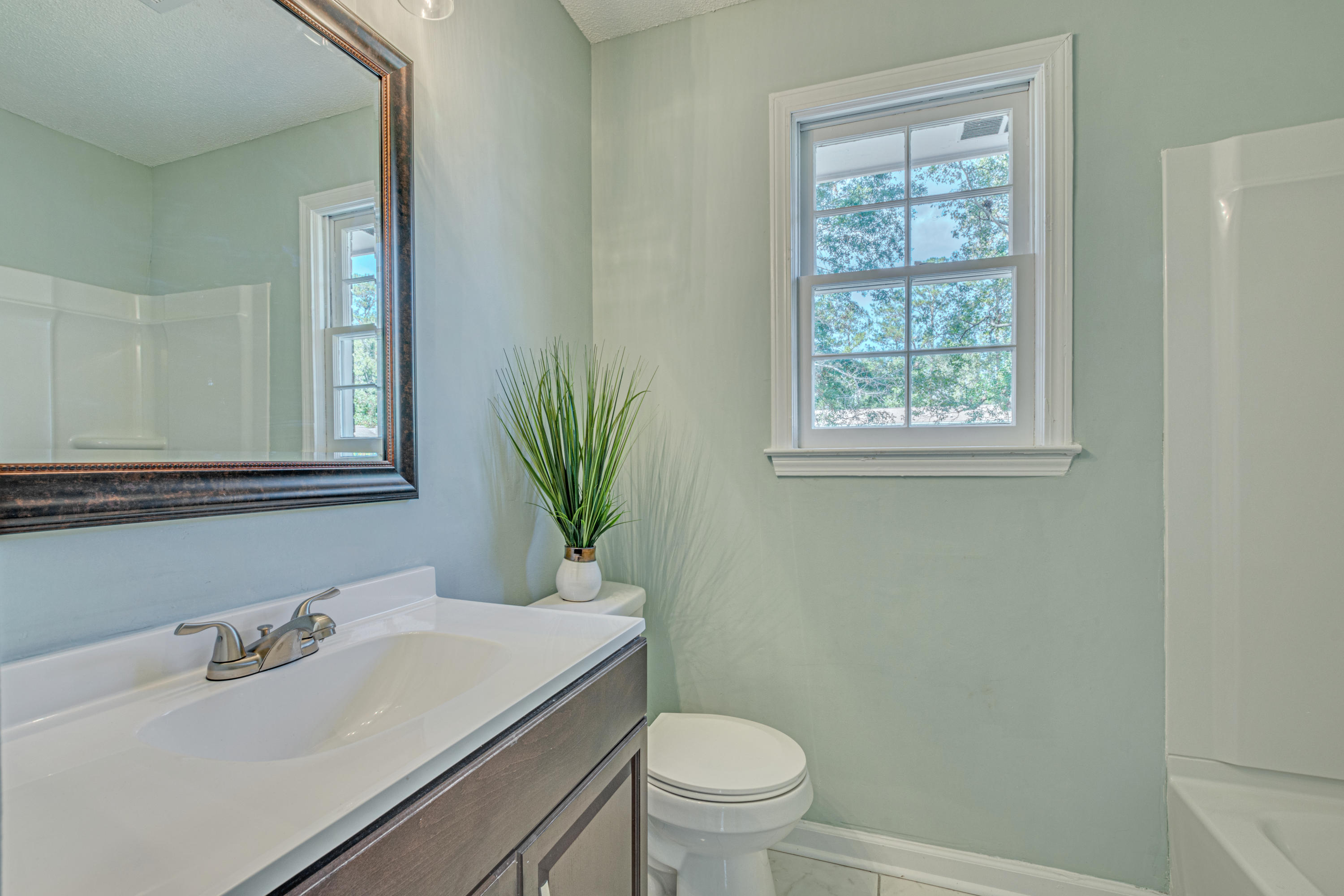 104 English Road Summerville, SC 29483 - Photo 18 of 20 1