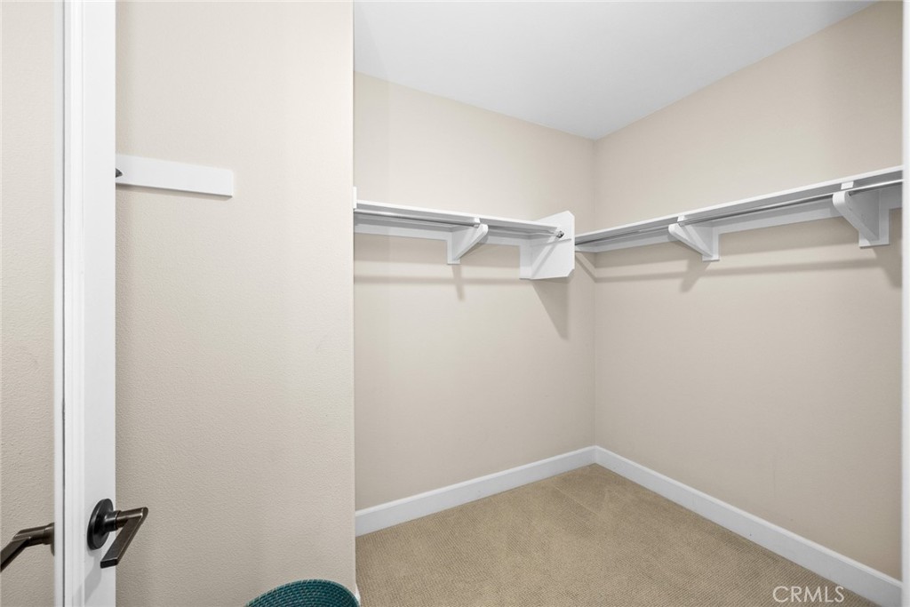 843 Orchid Way, Unit D Azusa, CA 91702 - Photo 21 of 38 a view of small space