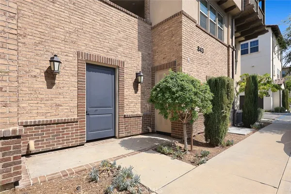 $788,000 | 843 Orchid Way, Unit D, Azusa, CA 91702