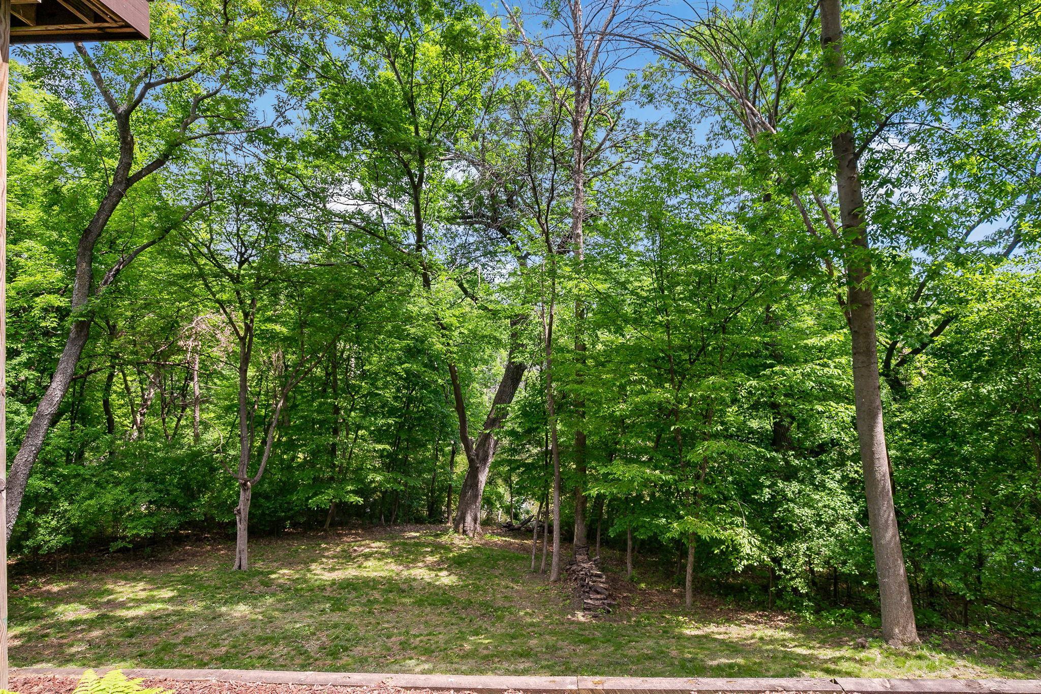 8879 Sylvan Ridge Eden Prairie, MN 55347 - Photo 45 of 49