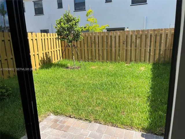 $2,500 | 11889 Southwest 246th Terrace, Unit 11889, Homestead, FL 33032