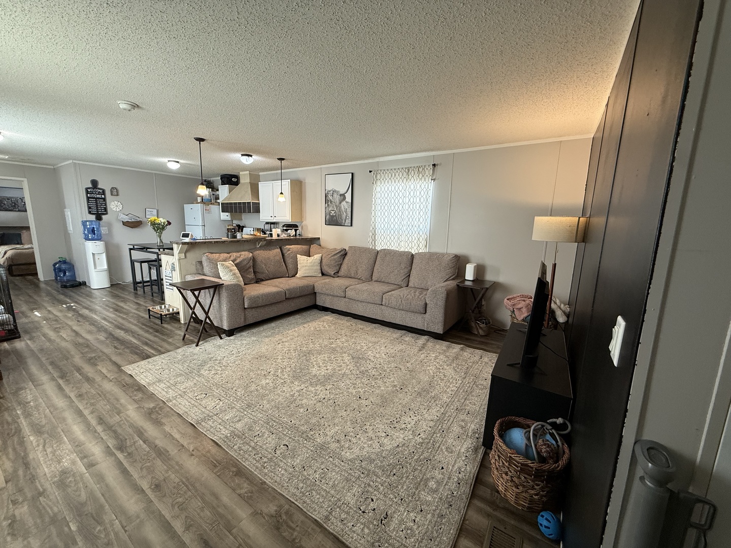 38455 North Sheridan Road, Unit 768 Beach Park, IL 60087 - Photo 3 of 15 a living room with furniture and a wooden floor