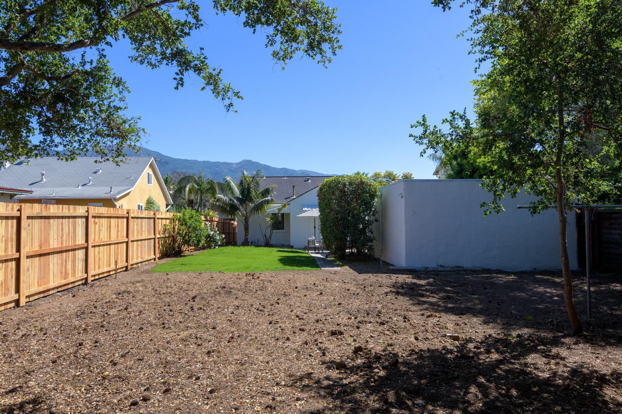 2817 Serena Road Santa Barbara, CA 93105 - Photo 15 of 20 Backyard