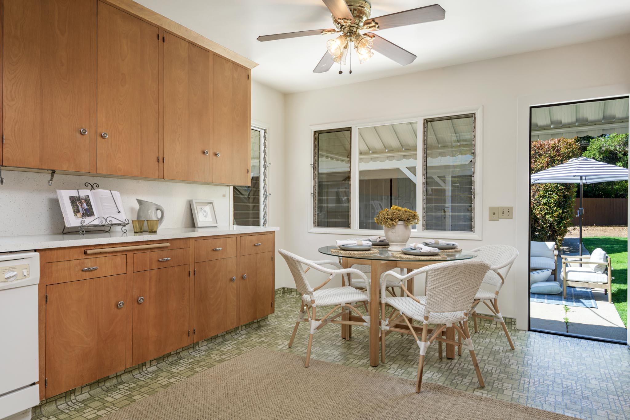 2817 Serena Road Santa Barbara, CA 93105 - Photo 7 of 20 Kitchen