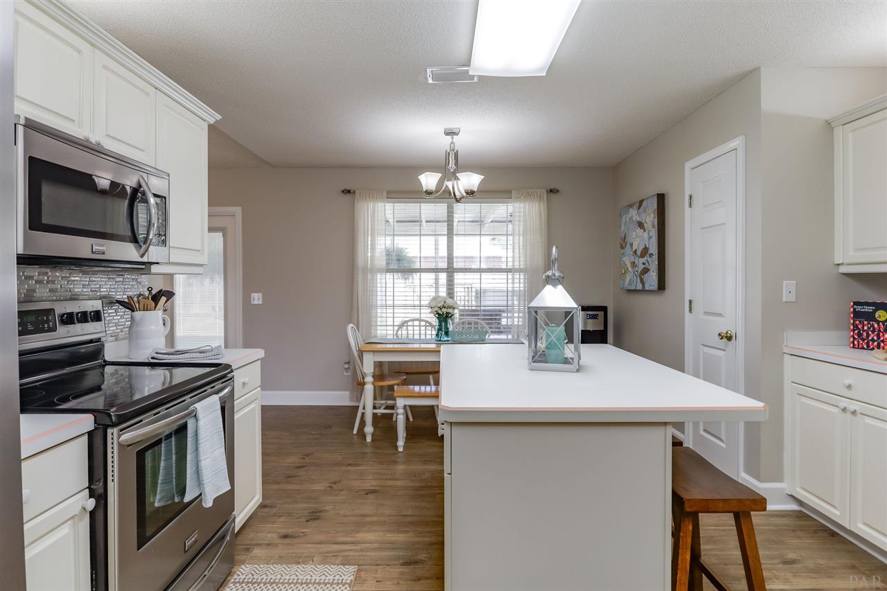 874 Ridge View Drive Pensacola, FL 32514 - Photo 15 of 40 Gallery Image 15