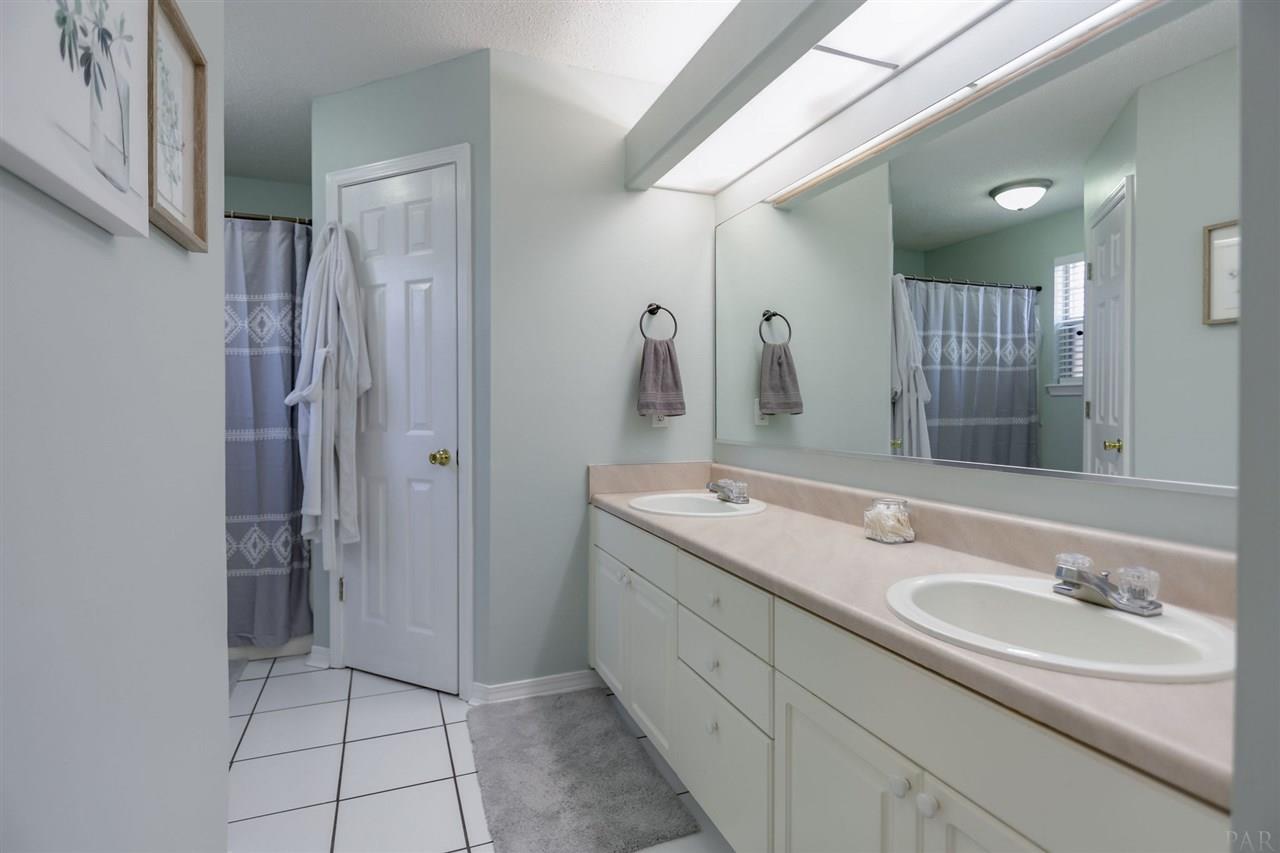 874 Ridge View Drive Pensacola, FL 32514 - Photo 20 of 40 Gallery Image 20