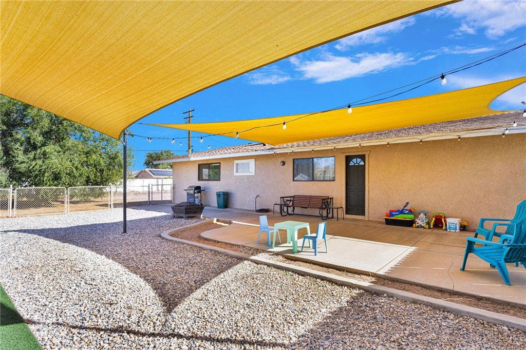 14575 Tonikan Road Apple Valley, CA 92307 - Photo 22 of 38 Gallery Image 22