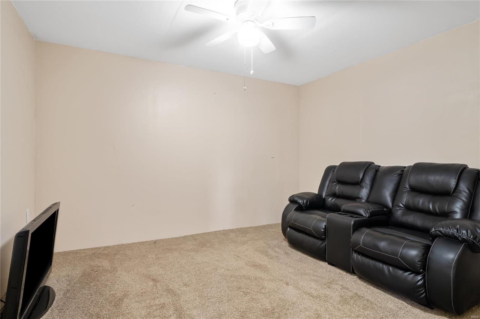 23 Dwight Street Waterloo, IL 62298 - Photo 14 of 24