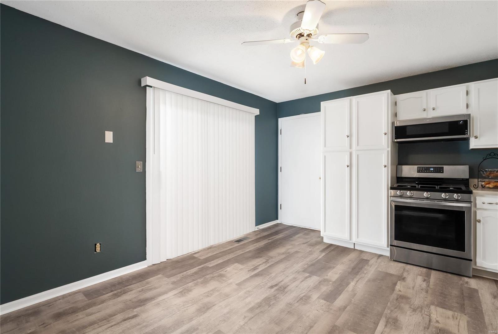23 Dwight Street Waterloo, IL 62298 - Photo 8 of 24