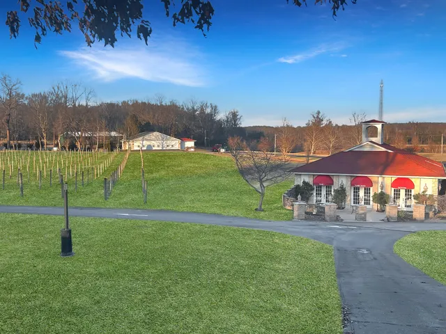 $1,499,900 | 2982 Harvey Bowden Road, Springville, TN 38256