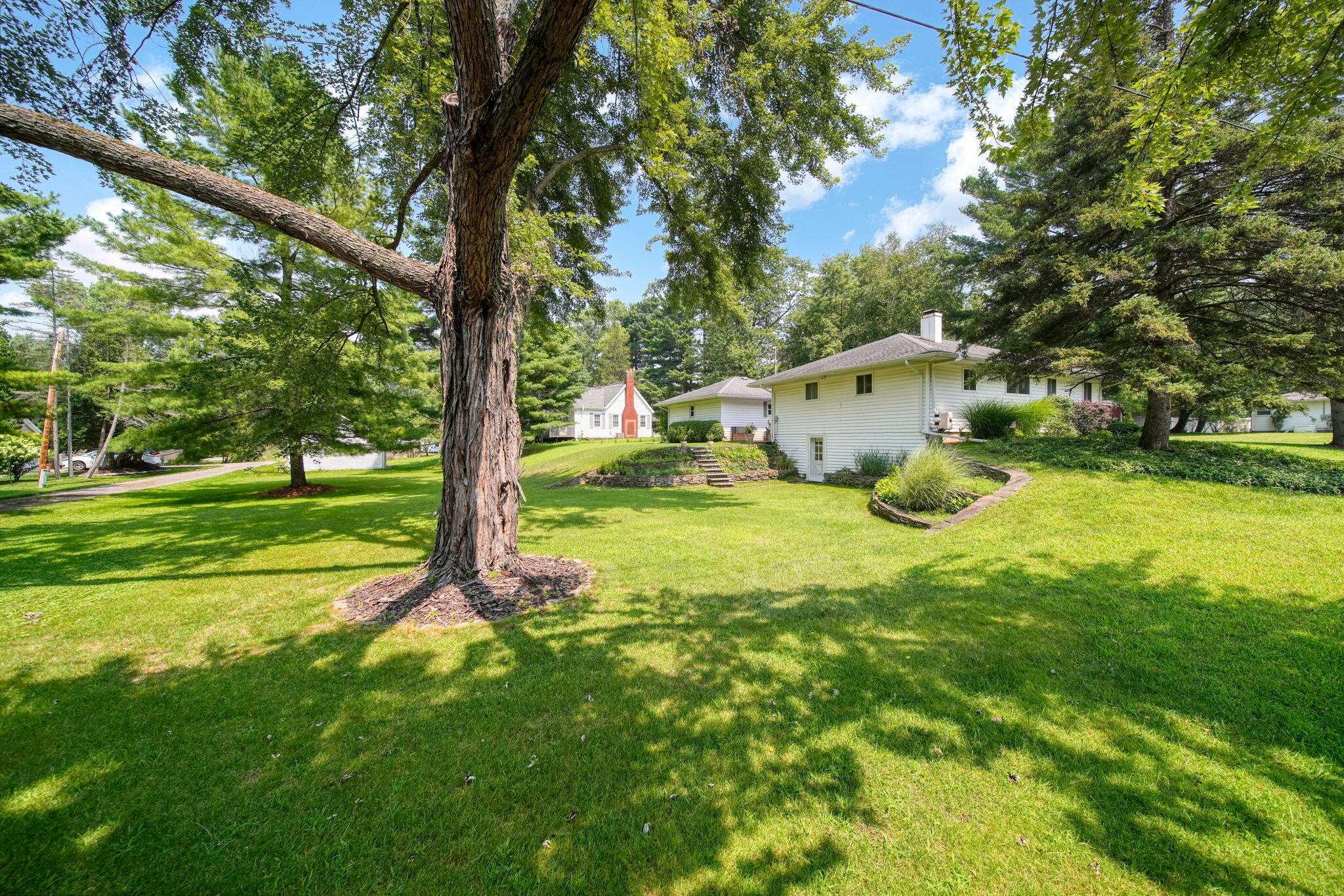 6126 Crest Road Jackson, MI 49203 - Photo 47 of 67 46-web-or-mls-DSC06963_HDR
