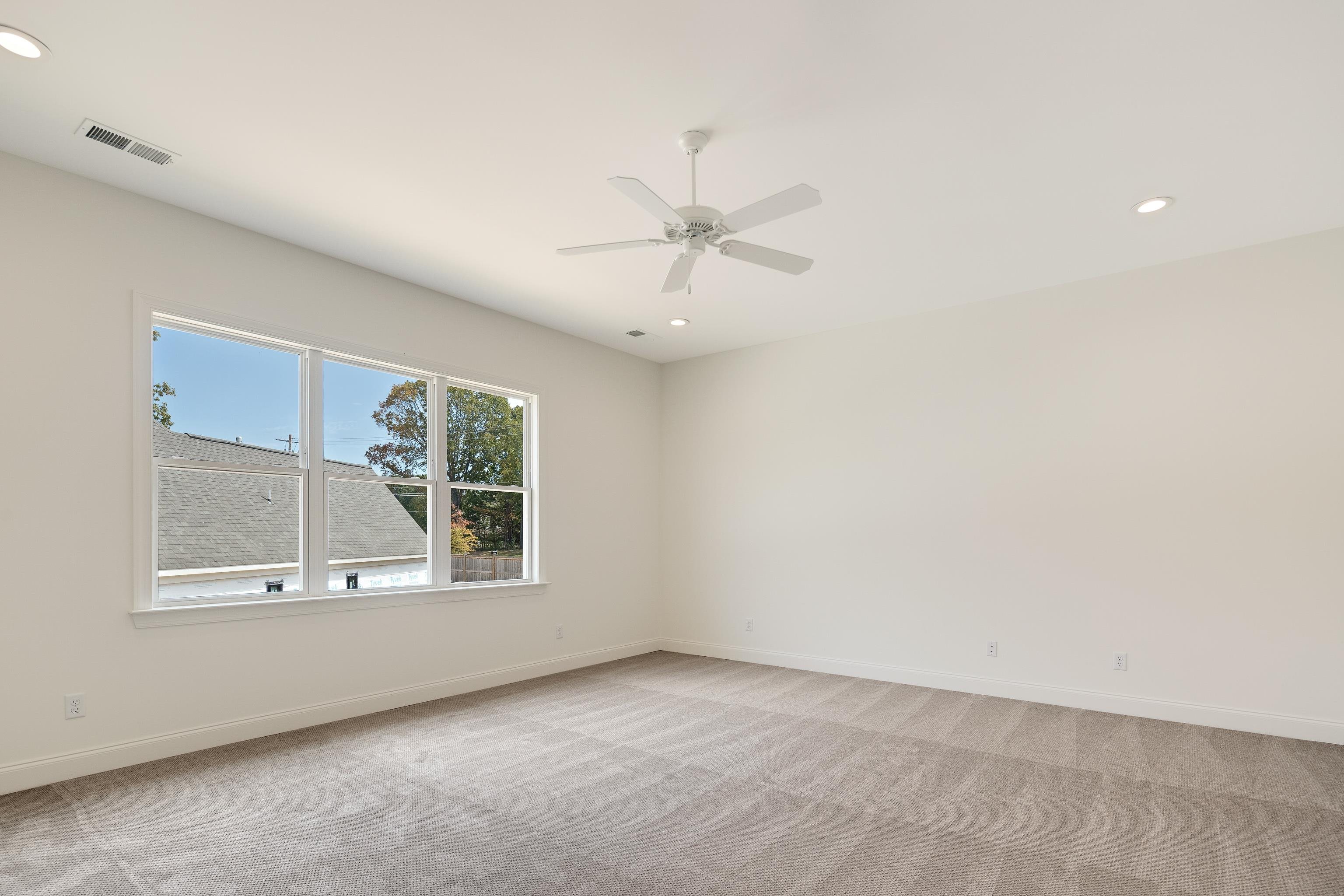 10145 Nighthawk Cove Collierville, TN 38017 - Photo 18 of 25 an empty room with a window