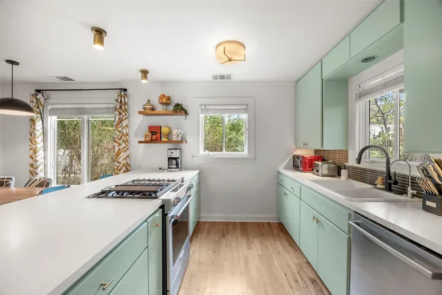 $5,000 | 909 Shelley Avenue, Austin, TX 78703