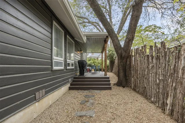 $5,000 | 909 Shelley Avenue, Austin, TX 78703