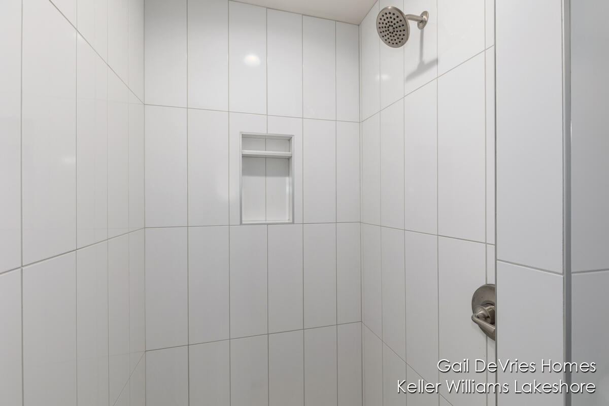 4494 Meadow Pond Way, Unit 68 Hamilton, MI 49419 - Photo 28 of 40 IMG_1039