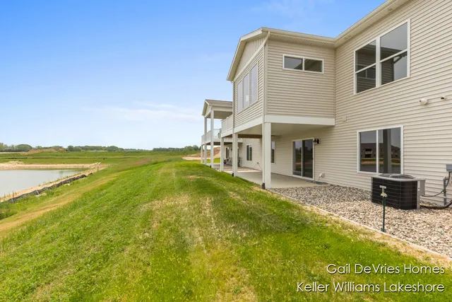 $409,000 | 4494 Meadow Pond Way, Unit 68, Hamilton, MI 49419