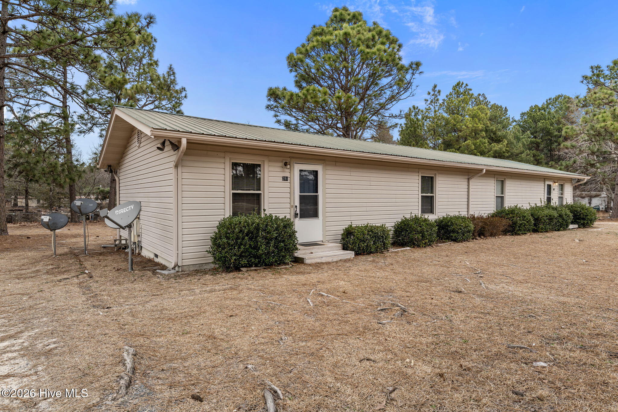 284 R Robert Sands Road, Unit 286 Aberdeen, NC 28315 - Photo 3 of 23 3-web-or-mls-DSC06705
