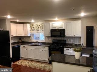 9020 Ashton Road Philadelphia, PA 19136 - Photo 8 of 16 Gallery Image 8