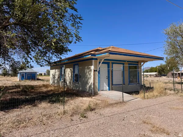 $100,000 | 47 East 100 N Road, Lynndyl, UT 84640