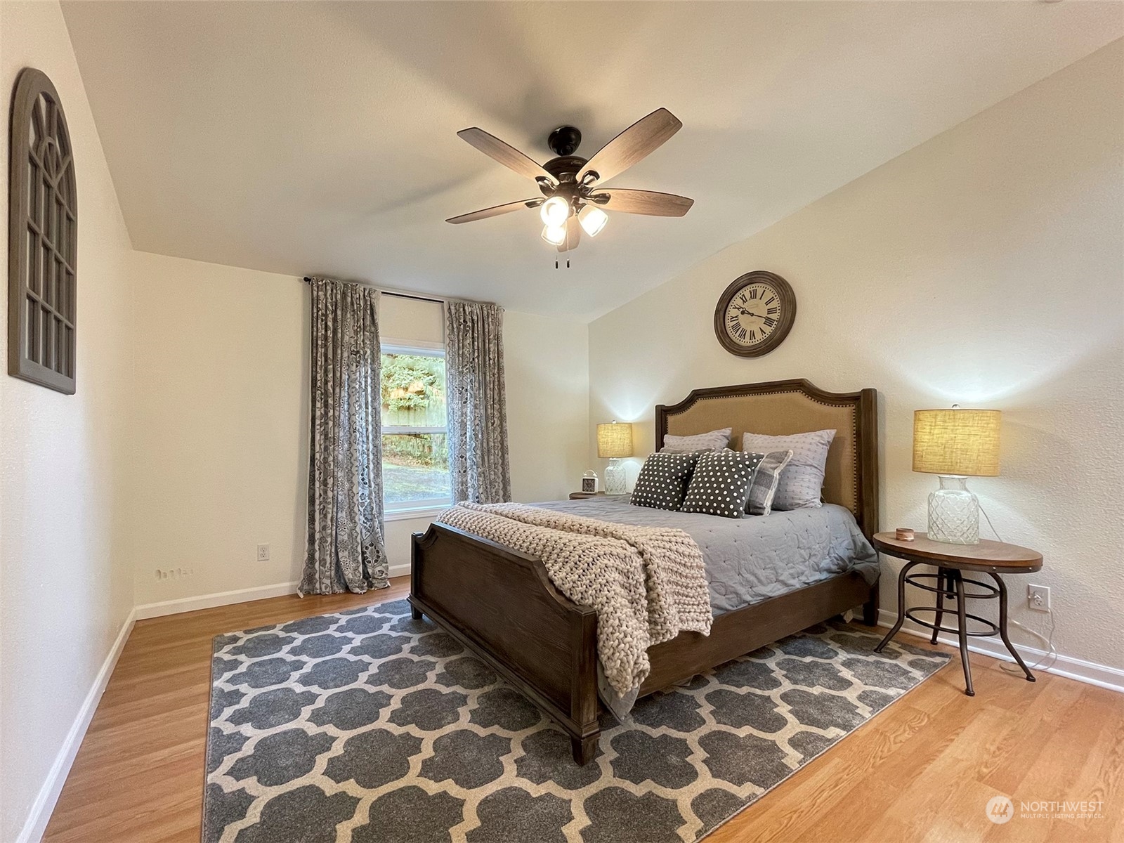 626 Pearce Road Port Angeles, WA 98362 - Photo 11 of 37 Gallery Image 11