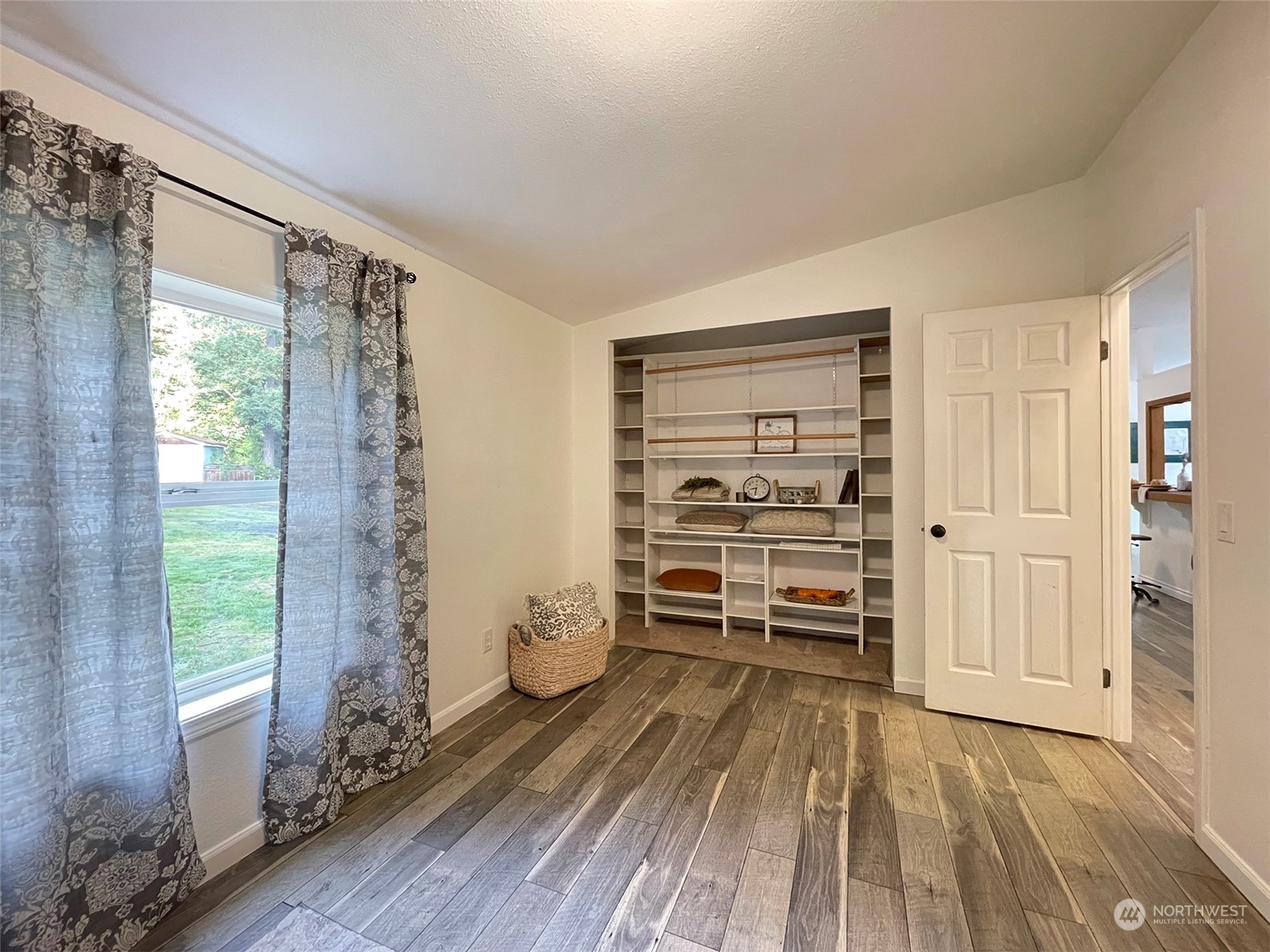 626 Pearce Road Port Angeles, WA 98362 - Photo 19 of 37 Gallery Image 19
