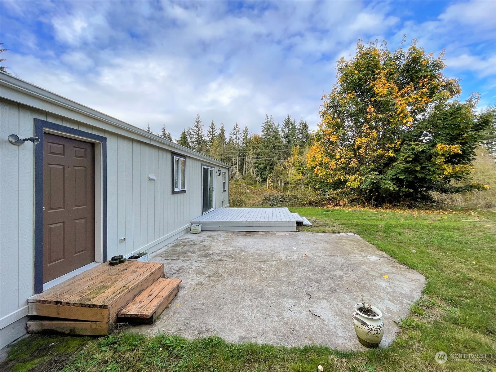 626 Pearce Road Port Angeles, WA 98362 - Photo 27 of 37 Gallery Image 27