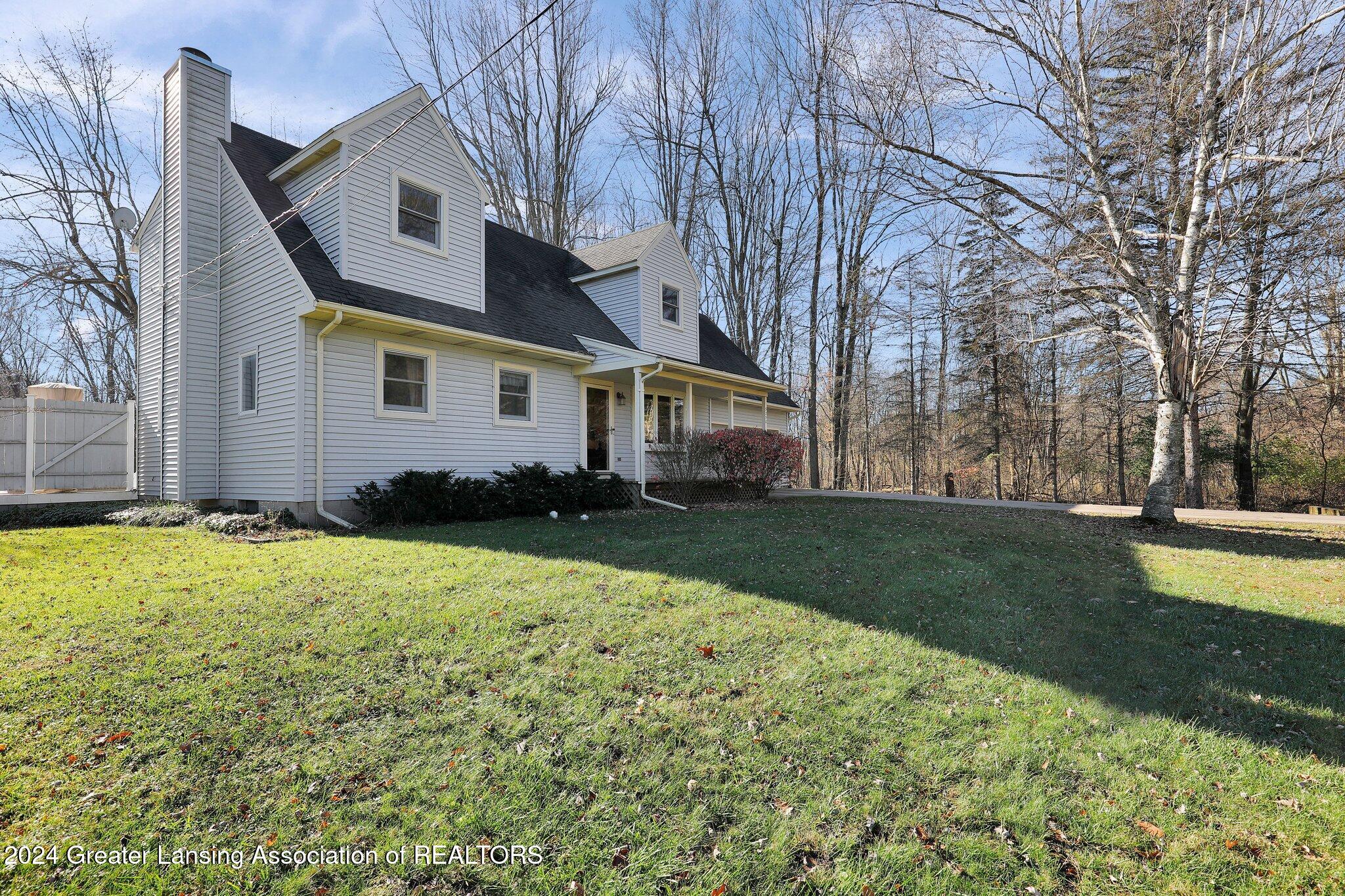 5250 East Cutler Road Bath, MI 48808 - Photo 44 of 50 55-web-or-mls-Open Ended Media-54