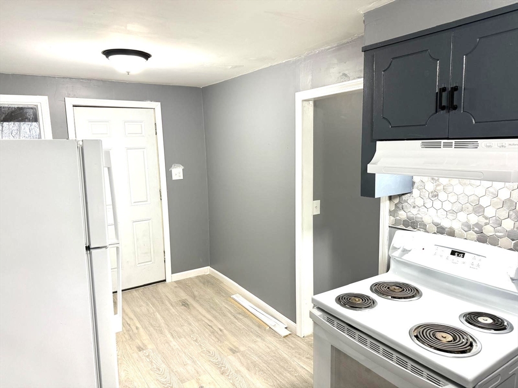 42 Maple Street Spencer, MA 01562 - Photo 14 of 40