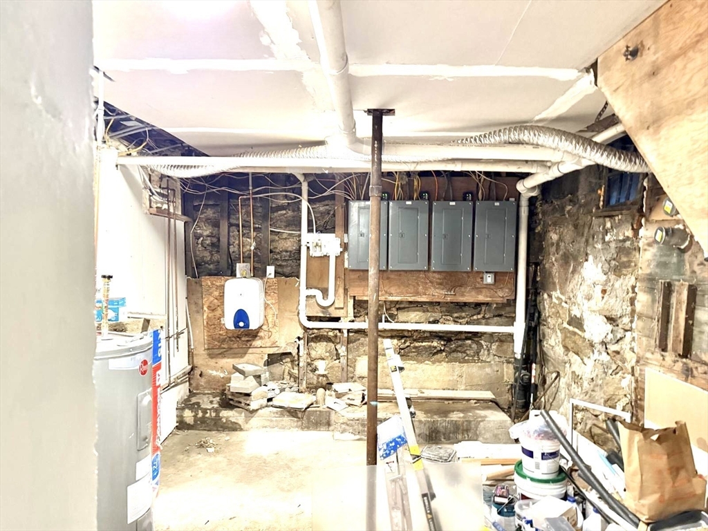 42 Maple Street Spencer, MA 01562 - Photo 9 of 40