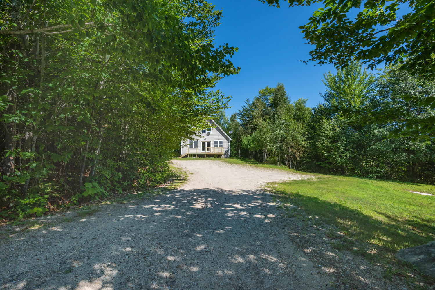 27 High Ridge Road Norway, ME 04268 - Photo 1 of 22 27 High Ridge Rd Norway ME-large-001-022