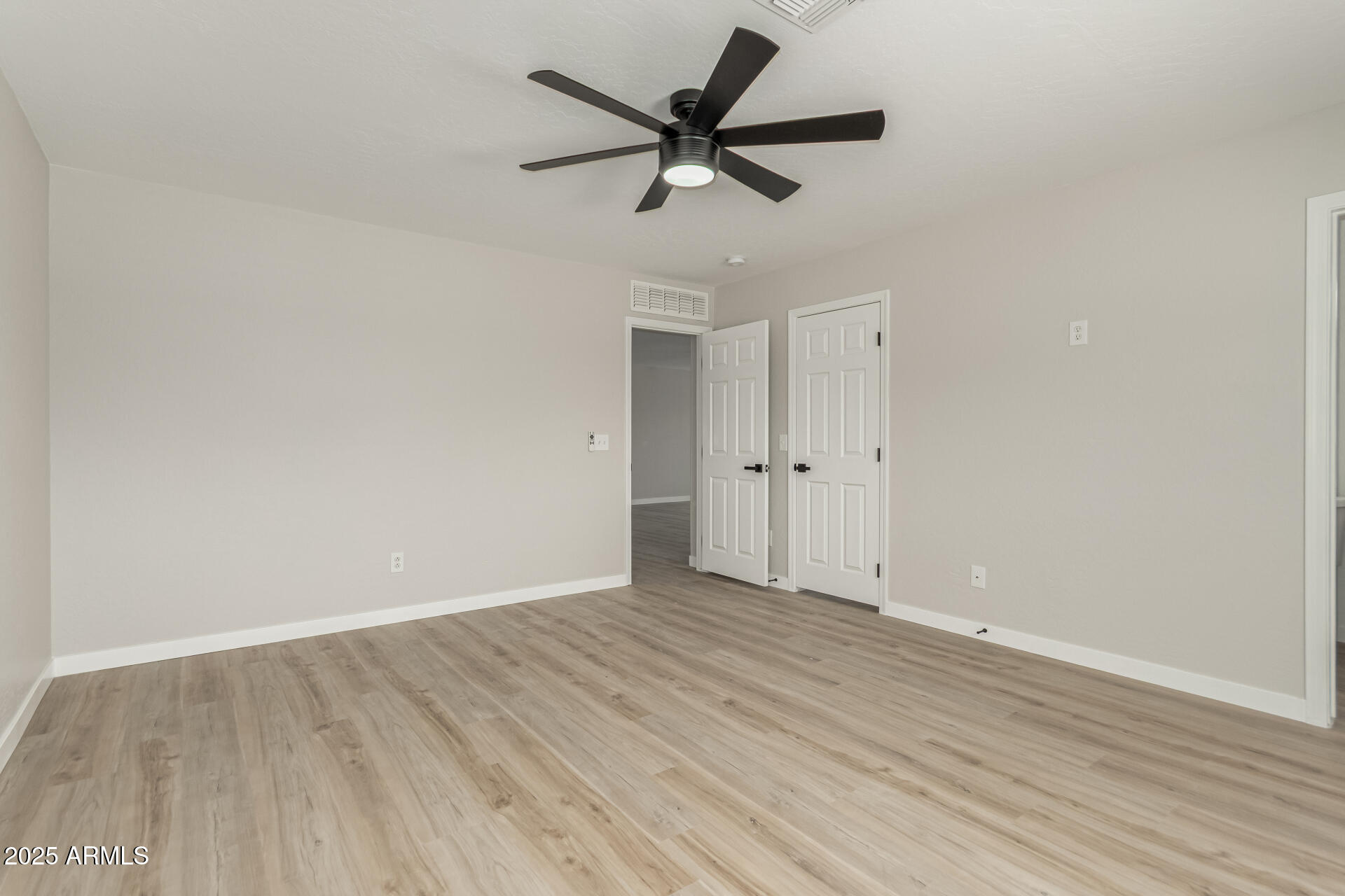 3035 West Roberta Drive Phoenix, AZ 85083 - Photo 18 of 31 13 - Roberta 3035