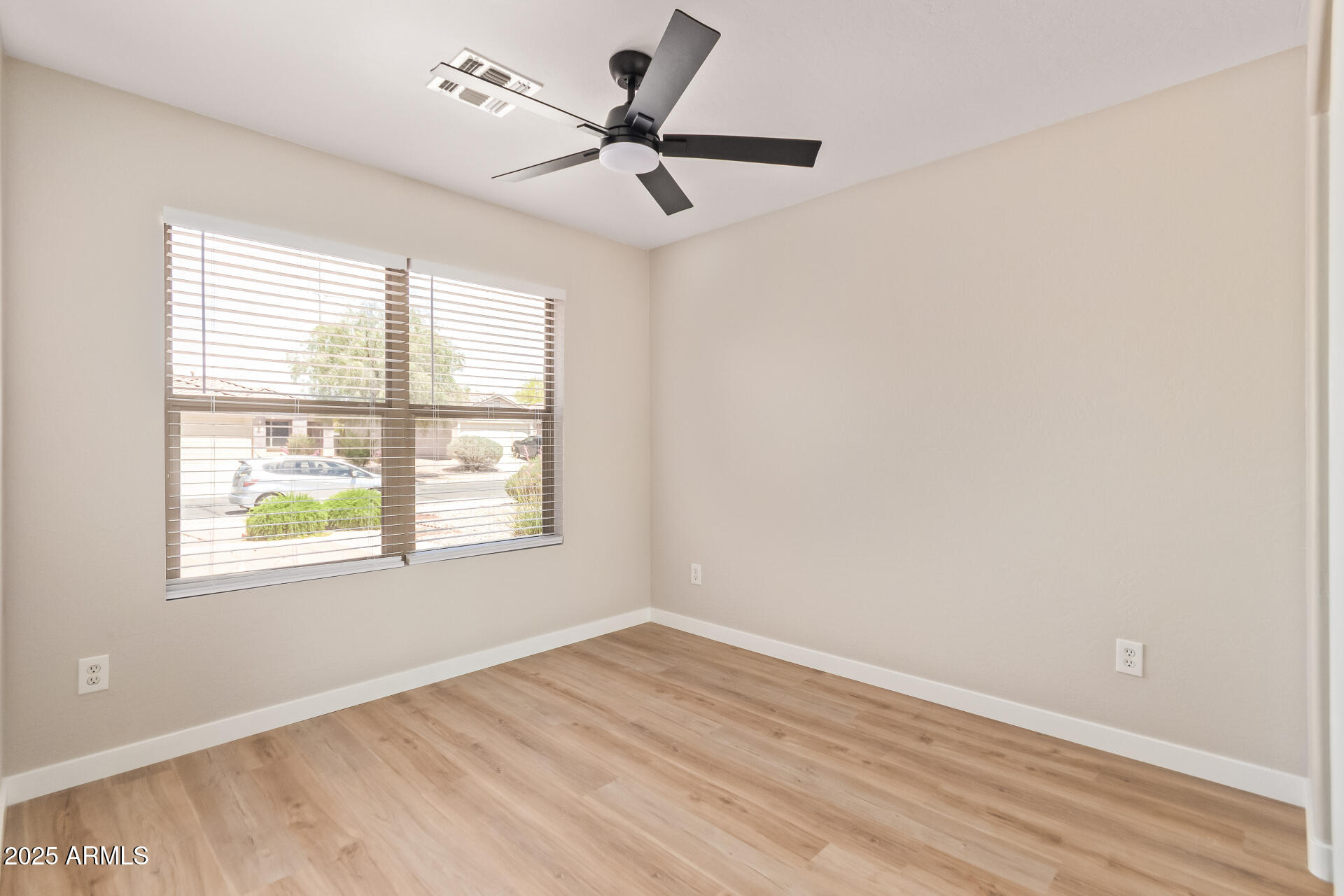 3035 West Roberta Drive Phoenix, AZ 85083 - Photo 25 of 31 0015-15 - Range Mule