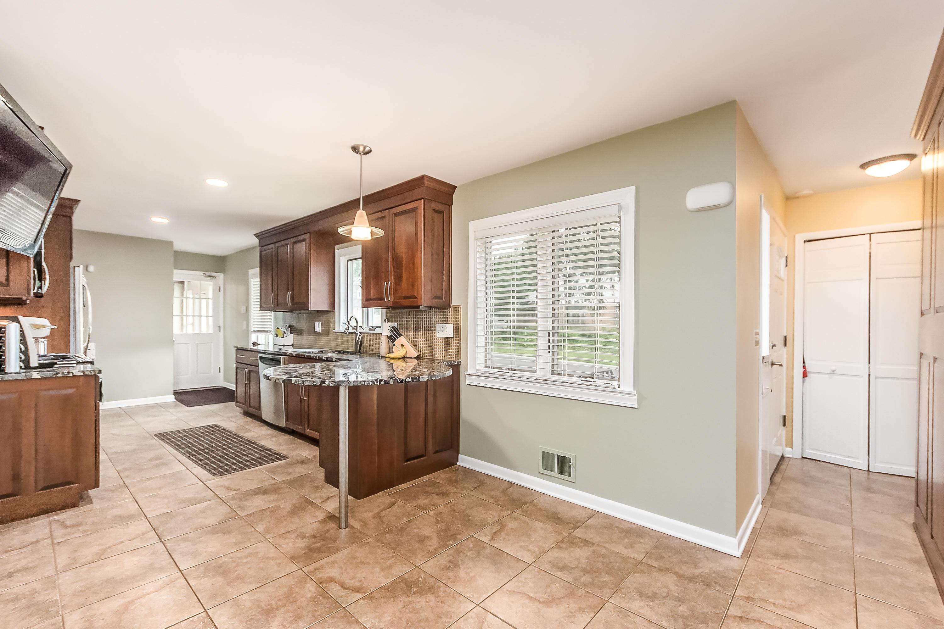 10 Northridge Road Columbus, OH 43214 - Photo 12 of 30 Gallery Image 12