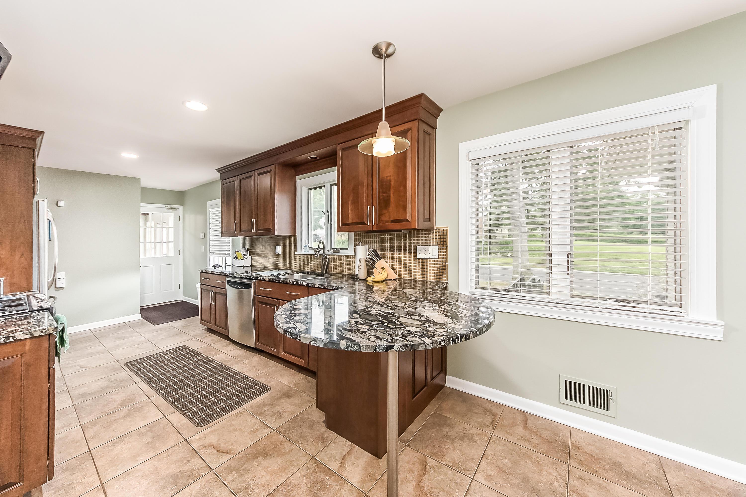 10 Northridge Road Columbus, OH 43214 - Photo 13 of 30 Gallery Image 13