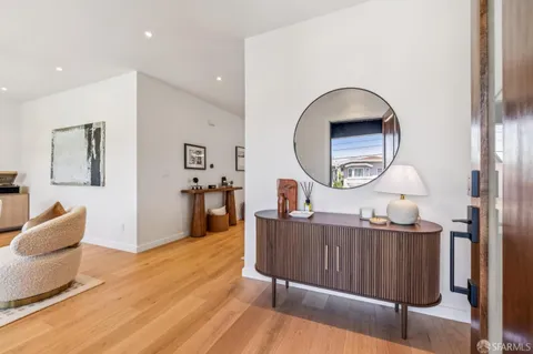 $1,498,000 | 323 Chicago Way, San Francisco, CA 94112