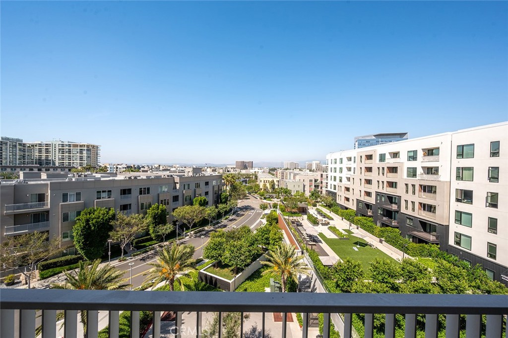 3604 Rivington Irvine, CA 92612 - Photo 36 of 54 a view of building from balcony