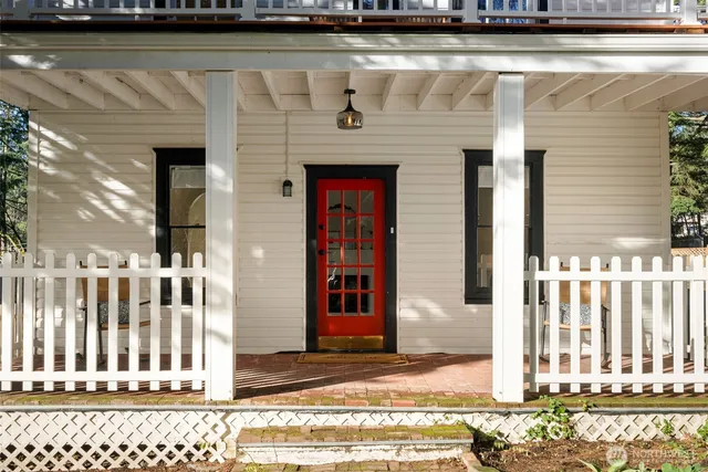 a view of a house with a door