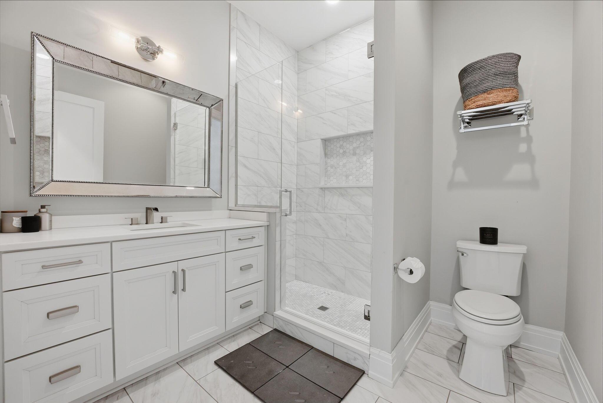 10122 Concord Road Dublin, OH 43017 - Photo 36 of 119 Main Floor Full Bath
