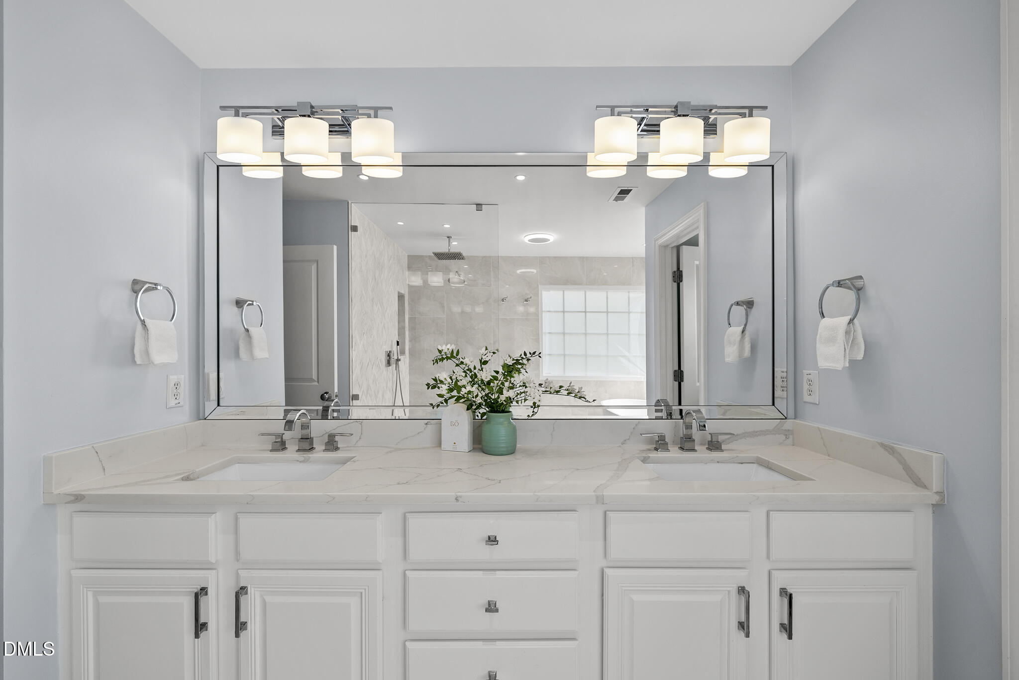 9329 Carlswood Court Raleigh, NC 27613 - Photo 50 of 73 DSC01185