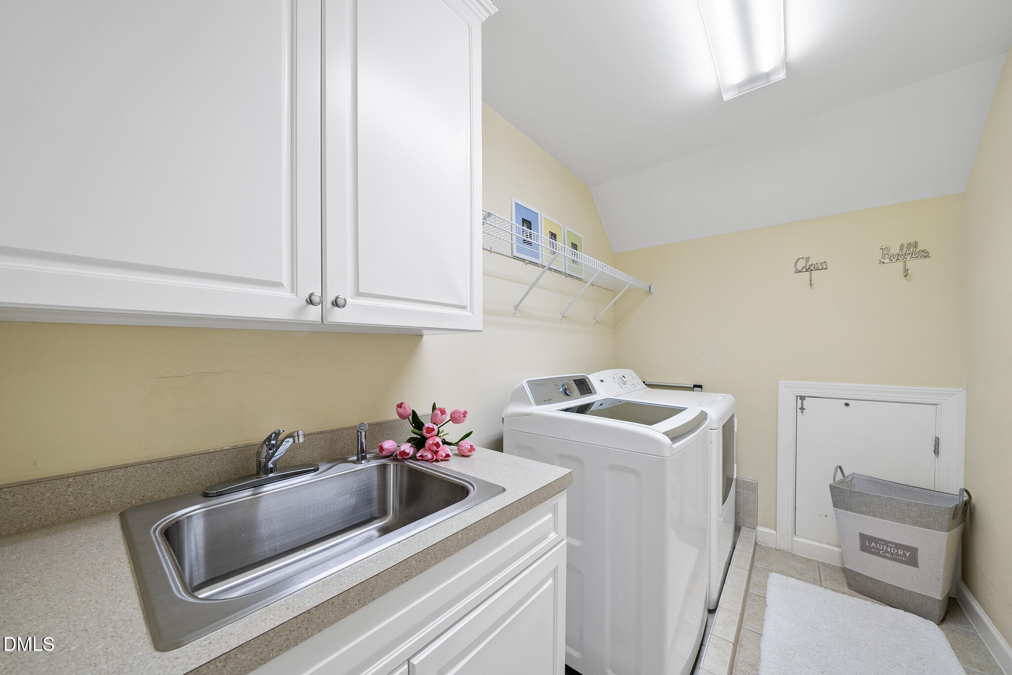 9329 Carlswood Court Raleigh, NC 27613 - Photo 60 of 73 DSC01152