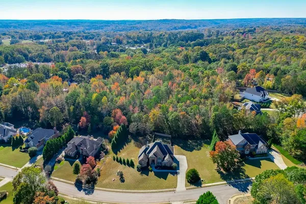 $5,200 | 940 Chateau Forest Road, Hoschton, GA 30548