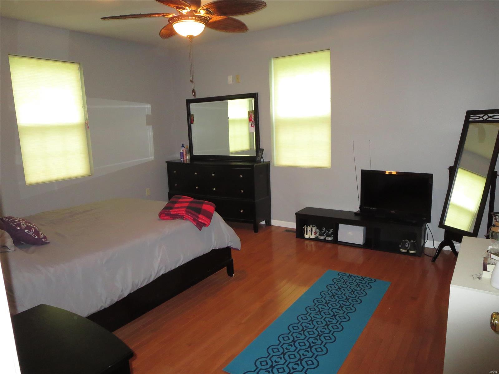 11738 Paulton Road Pittsburg, IL 62974 - Photo 14 of 53