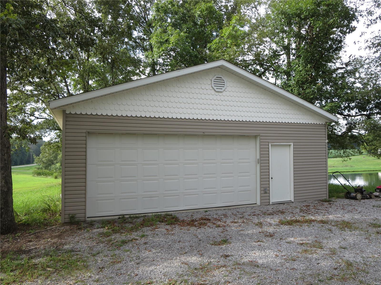 11738 Paulton Road Pittsburg, IL 62974 - Photo 21 of 53