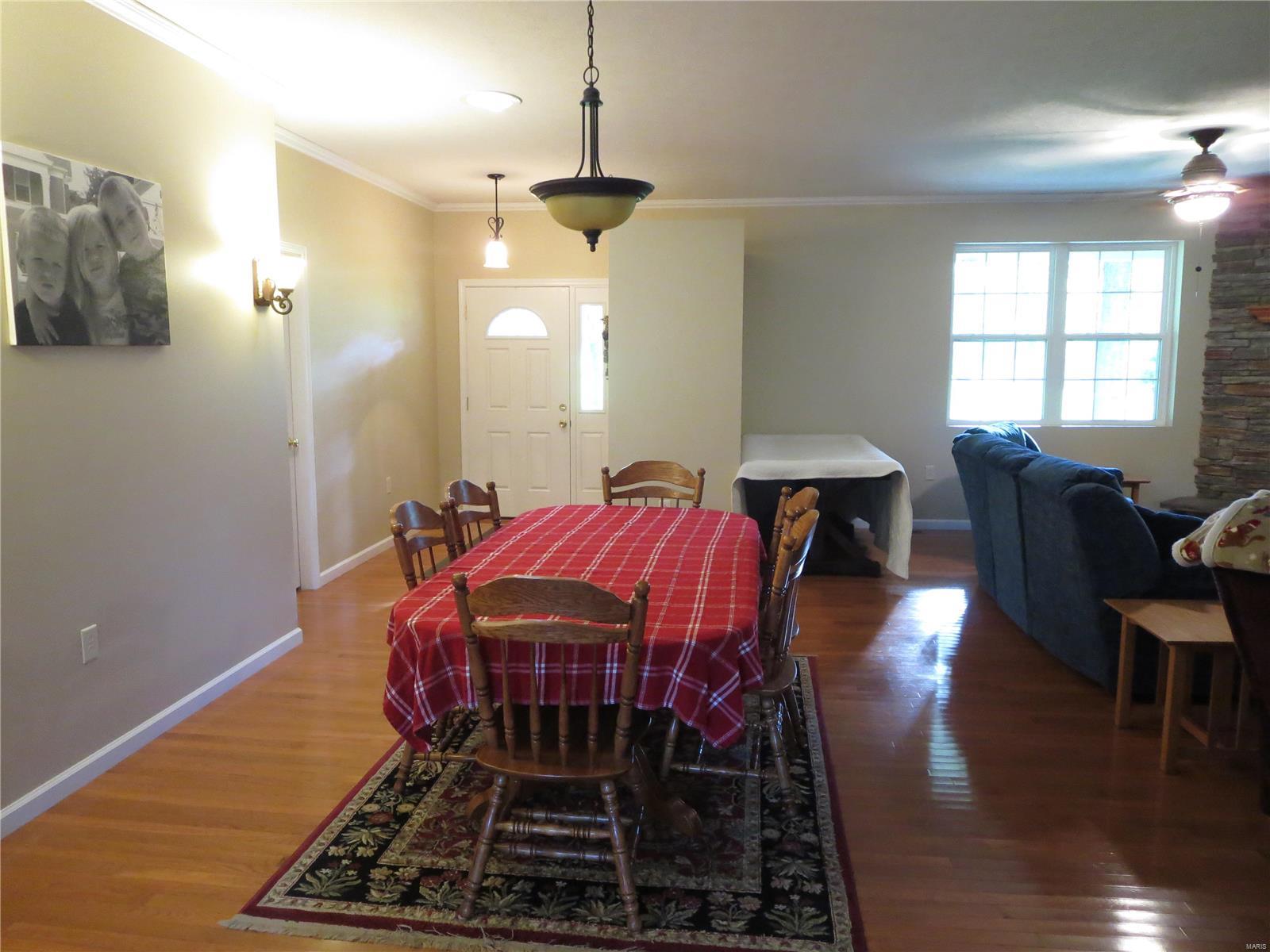 11738 Paulton Road Pittsburg, IL 62974 - Photo 10 of 53