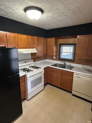 $235,000 | 2511 South Rockport Road, Bloomington, IN 47403