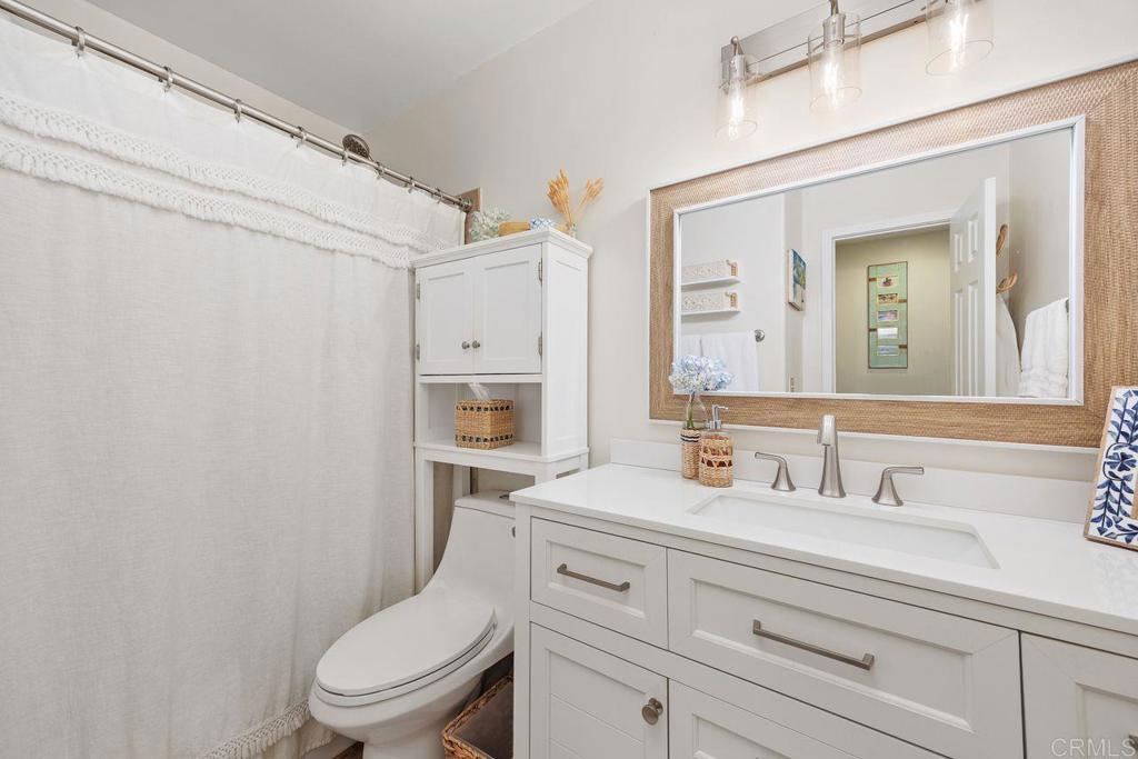 405 Requeza Street, Unit H9 Encinitas, CA 92024 - Photo 20 of 33