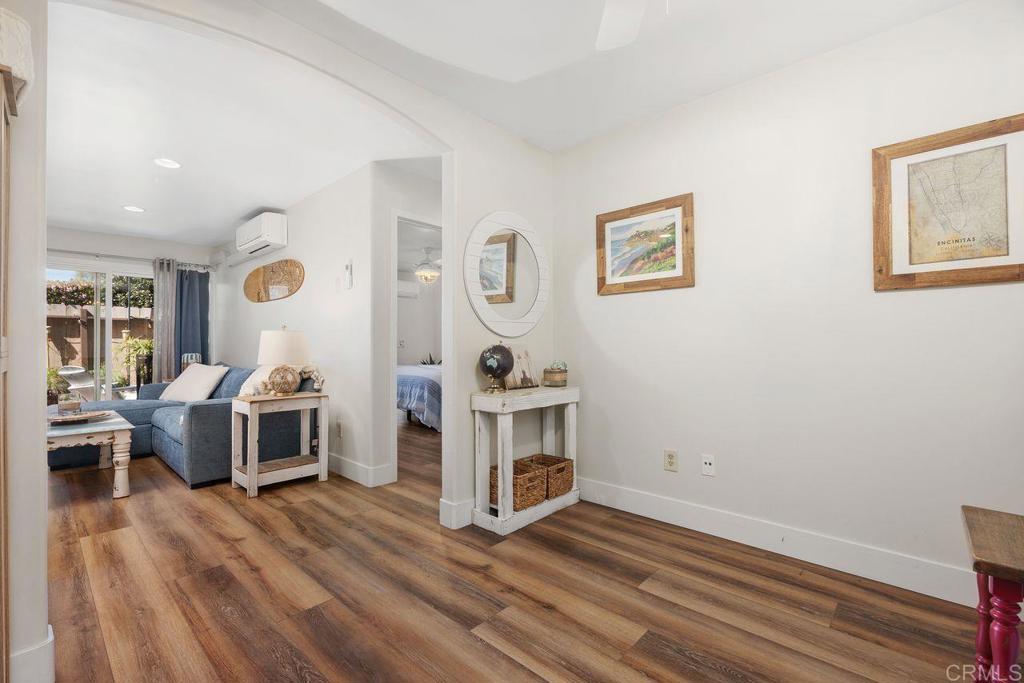 405 Requeza Street, Unit H9 Encinitas, CA 92024 - Photo 23 of 33