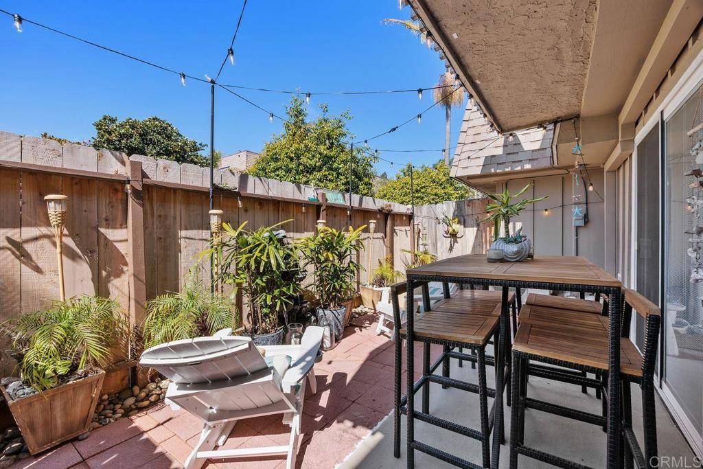 405 Requeza Street, Unit H9 Encinitas, CA 92024 - Photo 25 of 33