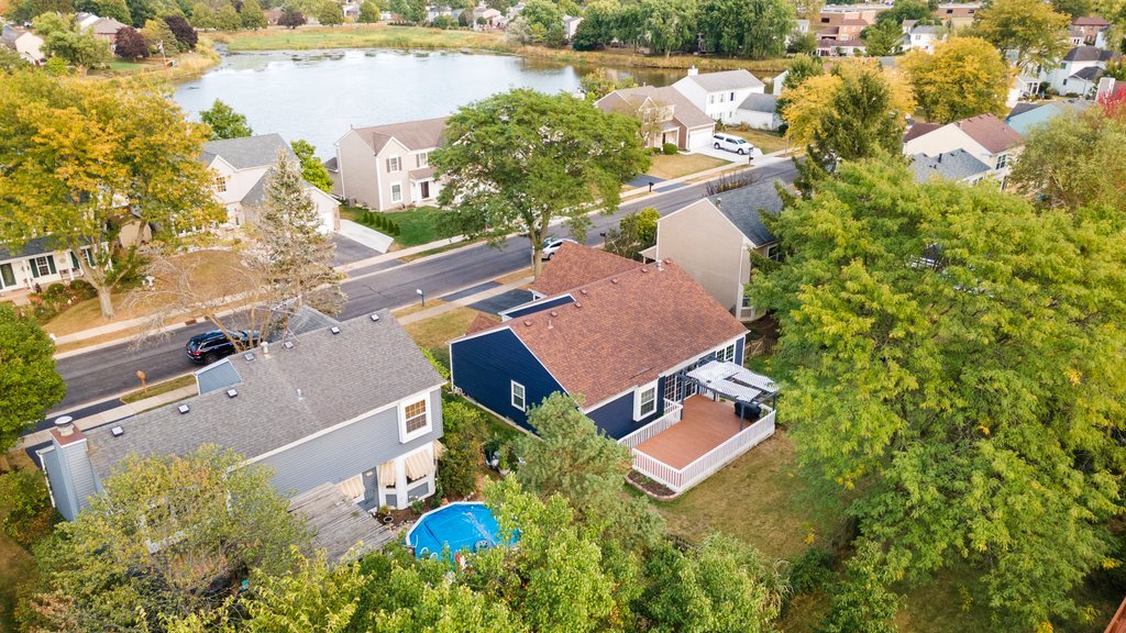 798 Burning Trail Carol Stream, IL 60188 - Photo 33 of 40 an aerial view of residential houses with outdoor space and swimming pool